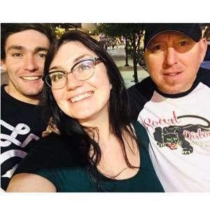 Meet your Posher, Alexis